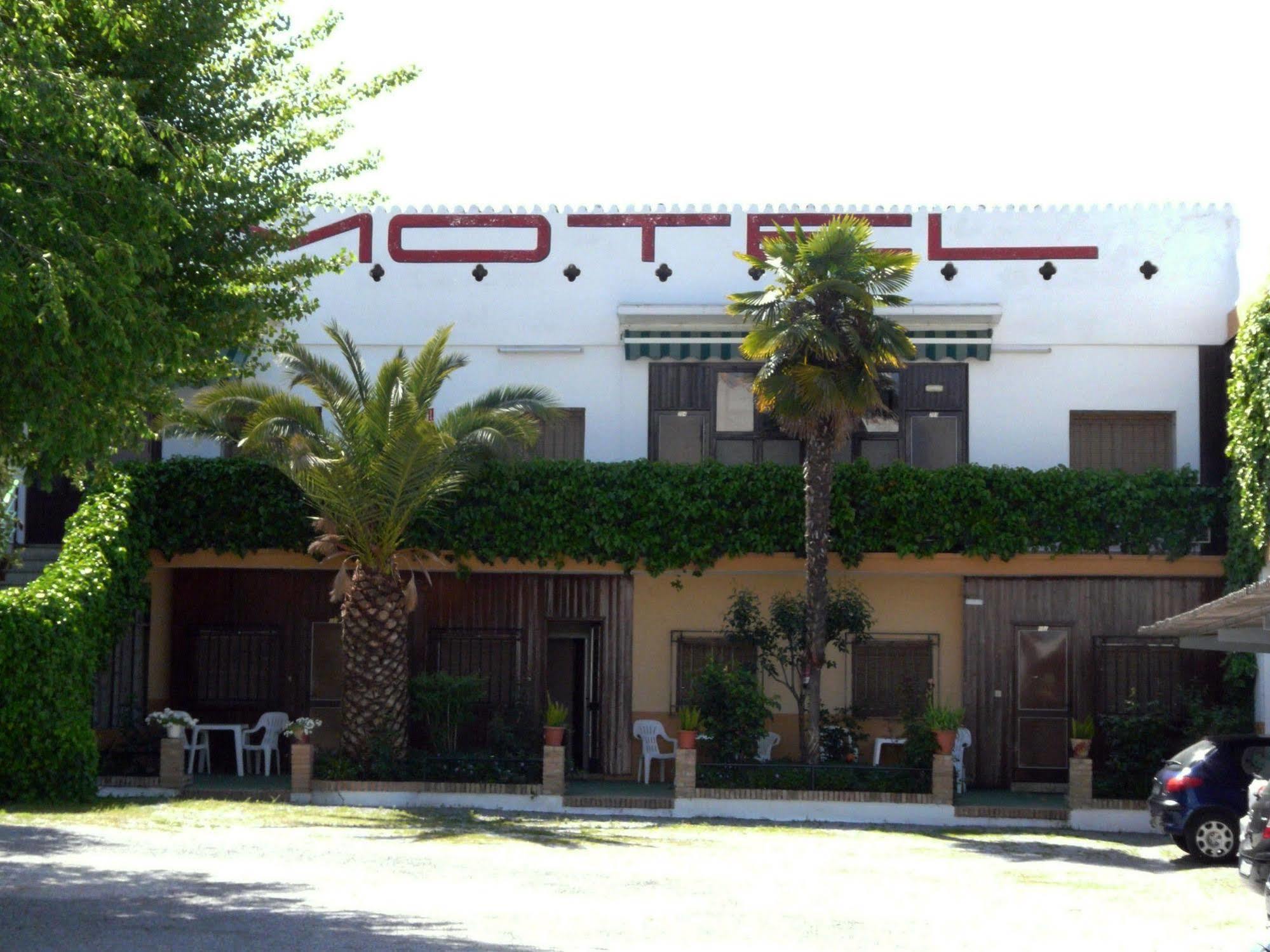 Camping Hotel Sierra Nevada Granada Exterior foto
